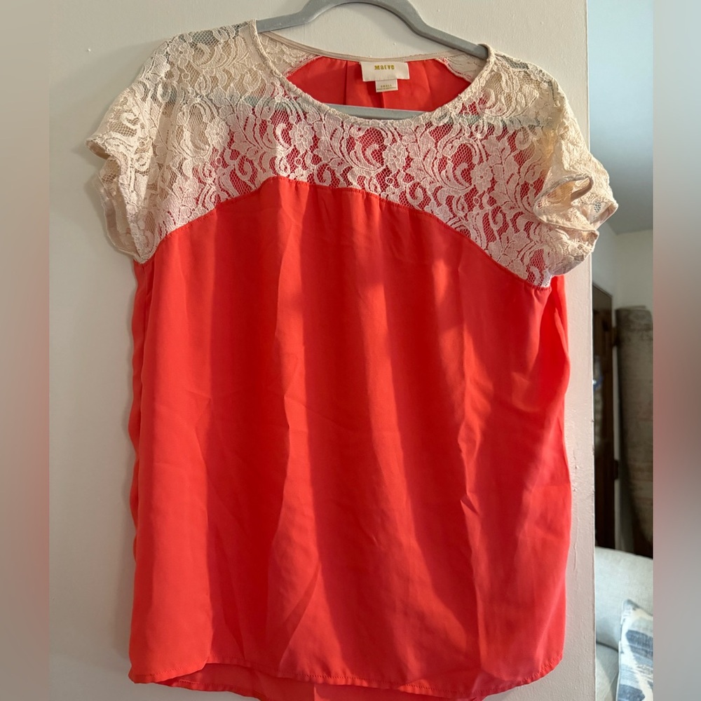 Maeve top